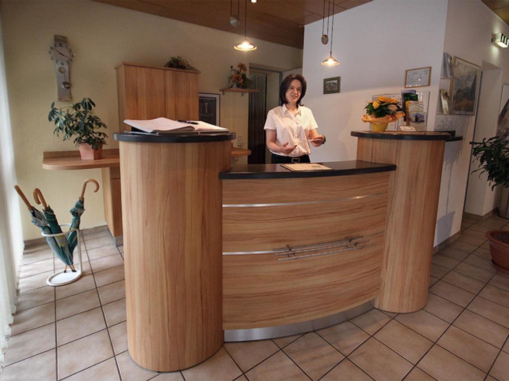 Hotel Garni Zur Bergstrasse Zwingenberg  Luaran gambar